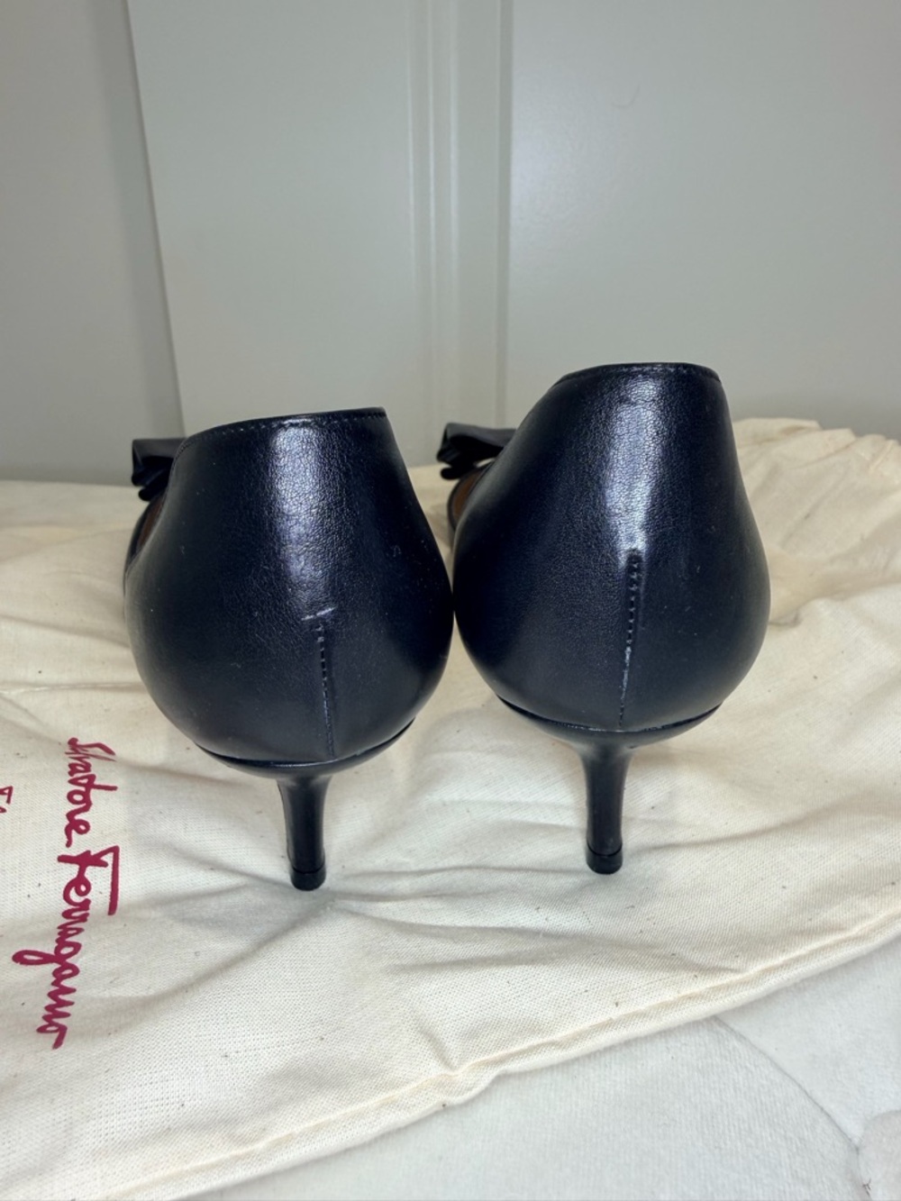 Salvatore Ferragamo Black Leather Pointed D'Orsay Flats with Bow and Gold Accent - Picture 4 of 4